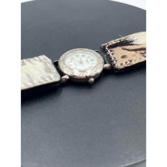 Arenix Mexico Cowhide Band Japan Movement White Face Silver Tone Detail - Picture 4 of 10
